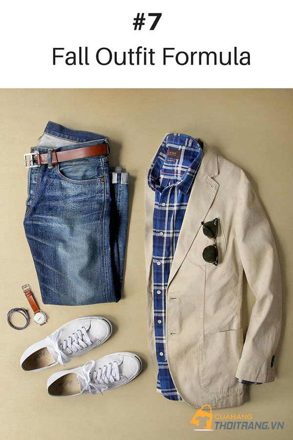 Áo blazer màu sữa + áo sơ mi ca rô + quần jeans + giày thể thao trắng + thắt lưng và đồng hồ cùng màu